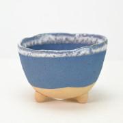信楽焼 椀型三ツ足 手造り鉢 4号 青 幅11cm×高さ7.5cm