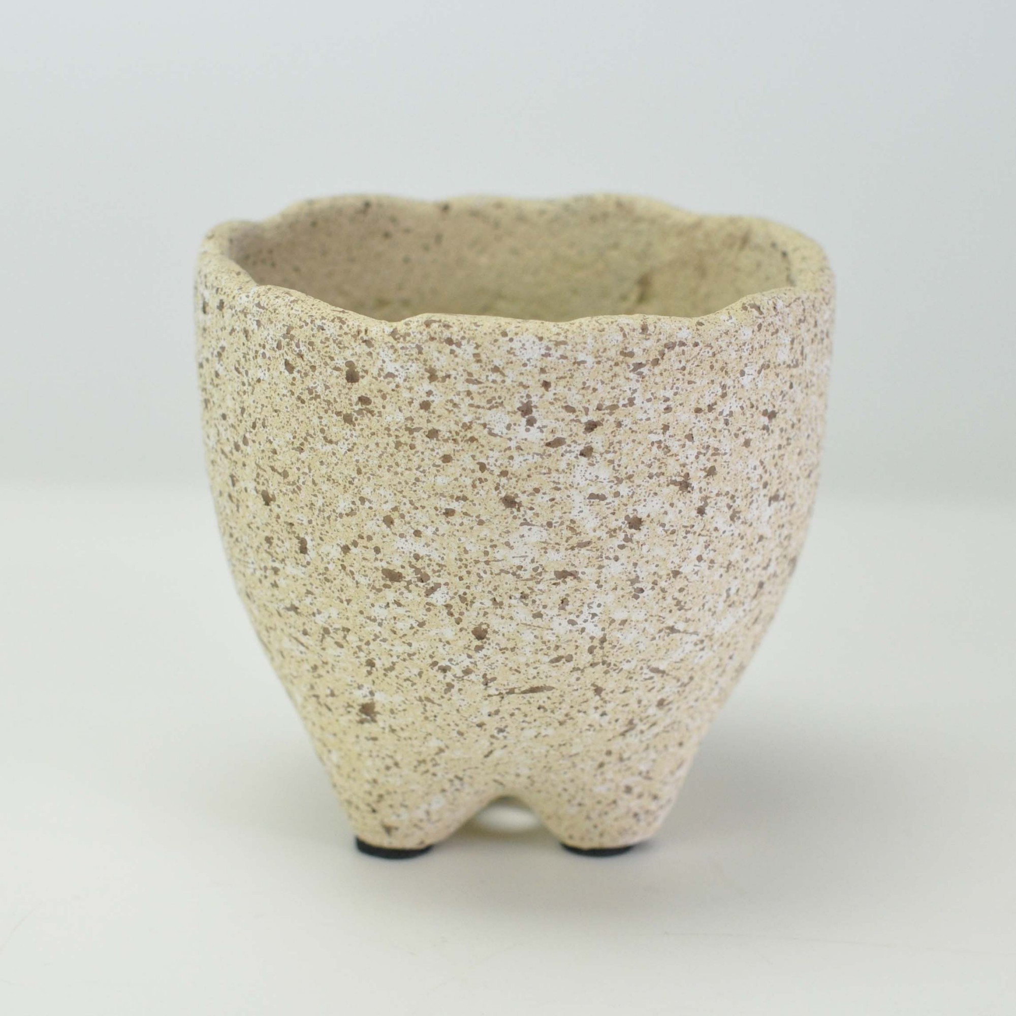 ペタルポット 小 3号 ベージュ 外寸10.5cm 内寸9cm 高さ10cm