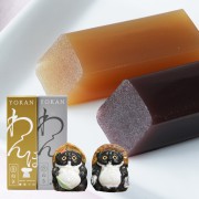 和三盆ようかんと信楽たぬき 夫婦